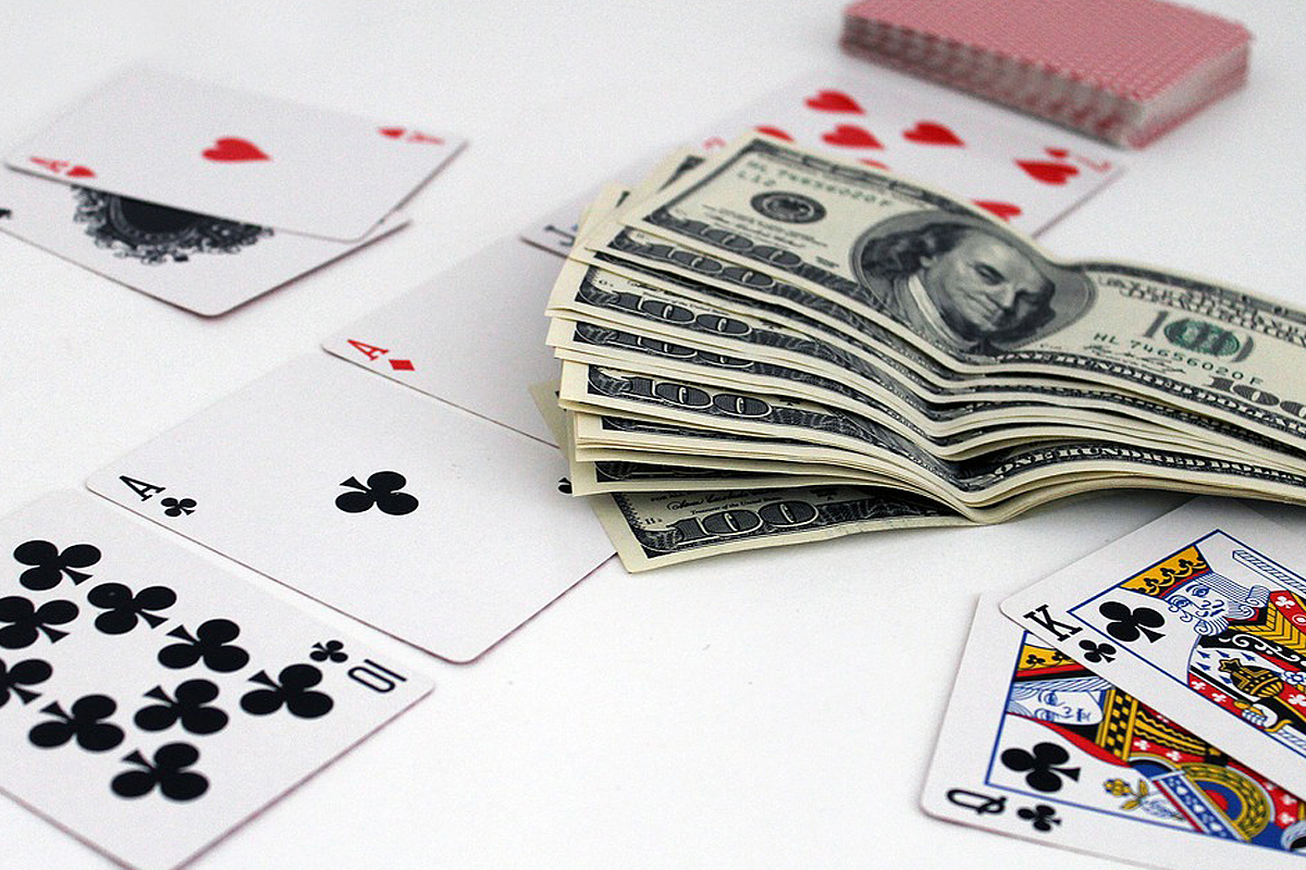 Gambling While Managing Your Money